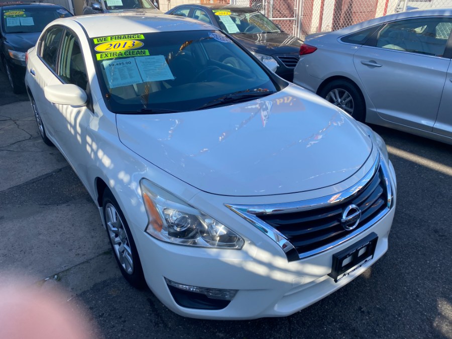 2013 Nissan Altima 4dr Sdn I4 2.5 S, available for sale in Middle Village, New York | Middle Village Motors . Middle Village, New York 2013 Nissan Altima 4dr Sdn I4 2.5 S, available for sale in Middle Village, New York | Middle Village Motors . Middle Village, New York