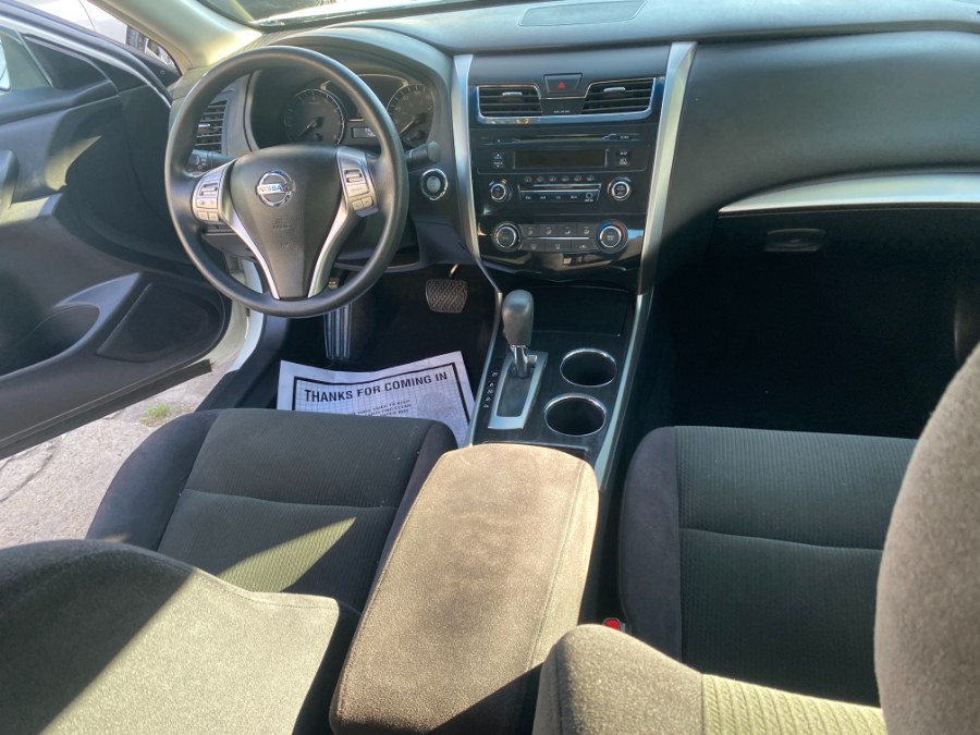 2013 Nissan Altima 4dr Sdn I4 2.5 S, available for sale in Middle Village, New York | Middle Village Motors . Middle Village, New York 2013 Nissan Altima 4dr Sdn I4 2.5 S, available for sale in Middle Village, New York | Middle Village Motors . Middle Village, New York