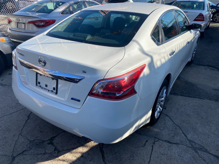 2013 Nissan Altima 4dr Sdn I4 2.5 S, available for sale in Middle Village, New York | Middle Village Motors . Middle Village, New York 2013 Nissan Altima 4dr Sdn I4 2.5 S, available for sale in Middle Village, New York | Middle Village Motors . Middle Village, New York
