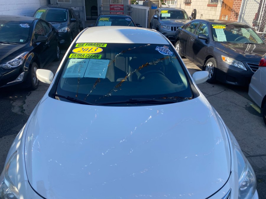 2013 Nissan Altima 4dr Sdn I4 2.5 S, available for sale in Middle Village, New York | Middle Village Motors . Middle Village, New York 2013 Nissan Altima 4dr Sdn I4 2.5 S, available for sale in Middle Village, New York | Middle Village Motors . Middle Village, New York