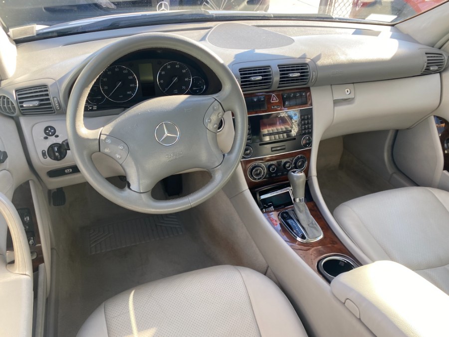 2006 Mercedes-Benz C-Class 4dr Luxury Sdn 3.5L 4MATIC, available for sale in Middle Village, New York | Middle Village Motors . Middle Village, New York 2006 Mercedes-Benz C-Class 4dr Luxury Sdn 3.5L 4MATIC, available for sale in Middle Village, New York | Middle Village Motors . Middle Village, New York