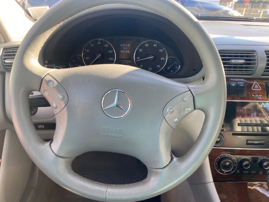 2006 Mercedes-Benz C-Class 4dr Luxury Sdn 3.5L 4MATIC, available for sale in Middle Village, New York | Middle Village Motors . Middle Village, New York 2006 Mercedes-Benz C-Class 4dr Luxury Sdn 3.5L 4MATIC, available for sale in Middle Village, New York | Middle Village Motors . Middle Village, New York