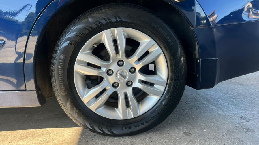 2010 Nissan Altima 4dr Sdn I4 CVT 2.5 S, available for sale in East Windsor, Connecticut | A1 Auto Sale LLC. East Windsor, Connecticut 2010 Nissan Altima 4dr Sdn I4 CVT 2.5 S, available for sale in East Windsor, Connecticut | A1 Auto Sale LLC. East Windsor, Connecticut