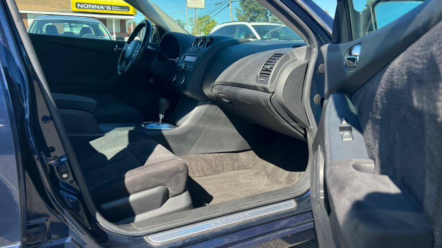 2010 Nissan Altima 4dr Sdn I4 CVT 2.5 S, available for sale in East Windsor, Connecticut | A1 Auto Sale LLC. East Windsor, Connecticut 2010 Nissan Altima 4dr Sdn I4 CVT 2.5 S, available for sale in East Windsor, Connecticut | A1 Auto Sale LLC. East Windsor, Connecticut