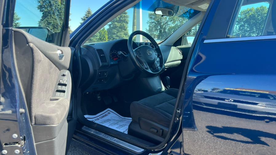 2010 Nissan Altima 4dr Sdn I4 CVT 2.5 S, available for sale in East Windsor, Connecticut | A1 Auto Sale LLC. East Windsor, Connecticut 2010 Nissan Altima 4dr Sdn I4 CVT 2.5 S, available for sale in East Windsor, Connecticut | A1 Auto Sale LLC. East Windsor, Connecticut