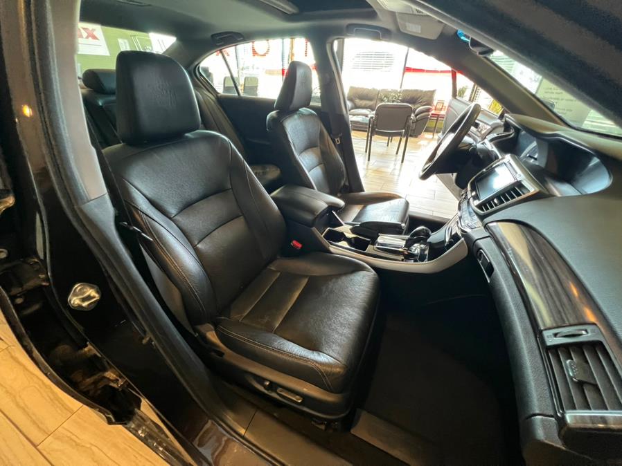 2016 Honda Accord Sedan 4dr I4 CVT EX-L, available for sale in West Hartford, Connecticut | AutoMax. West Hartford, Connecticut 2016 Honda Accord Sedan 4dr I4 CVT EX-L, available for sale in West Hartford, Connecticut | AutoMax. West Hartford, Connecticut