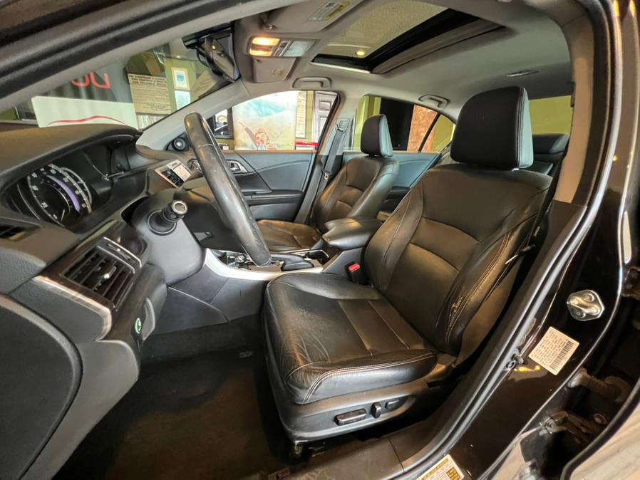 2016 Honda Accord Sedan 4dr I4 CVT EX-L, available for sale in West Hartford, Connecticut | AutoMax. West Hartford, Connecticut 2016 Honda Accord Sedan 4dr I4 CVT EX-L, available for sale in West Hartford, Connecticut | AutoMax. West Hartford, Connecticut