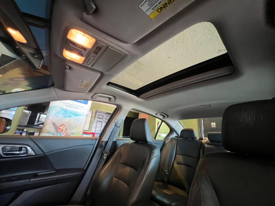 2016 Honda Accord Sedan 4dr I4 CVT EX-L, available for sale in West Hartford, Connecticut | AutoMax. West Hartford, Connecticut 2016 Honda Accord Sedan 4dr I4 CVT EX-L, available for sale in West Hartford, Connecticut | AutoMax. West Hartford, Connecticut