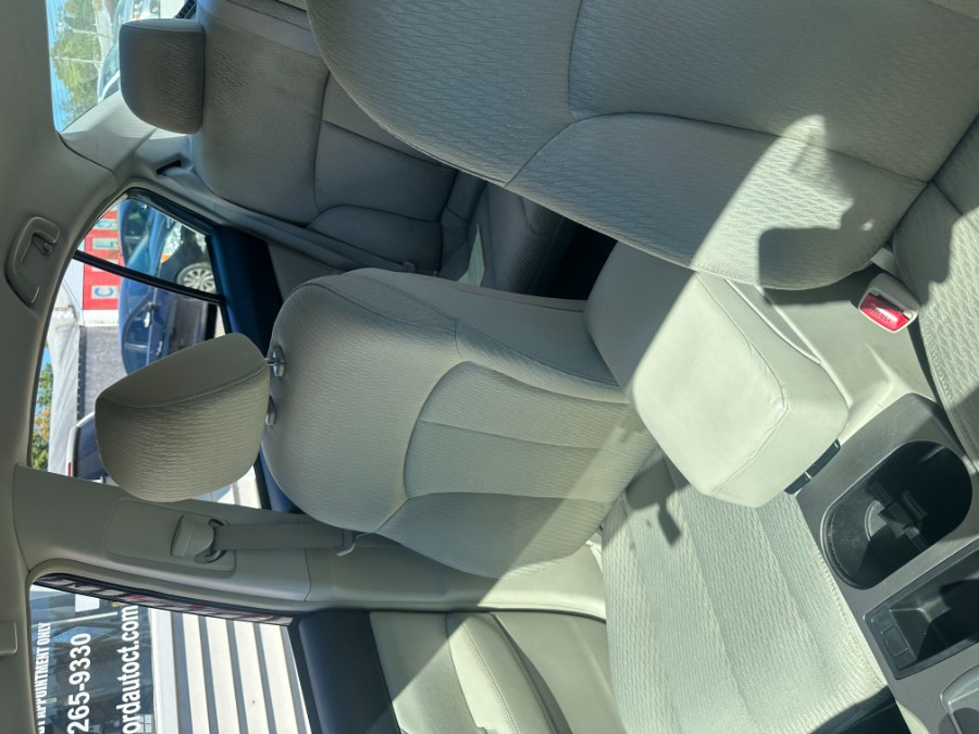 2011 Subaru Legacy 4dr Sdn H4 Auto 2.5i, available for sale in Wallingford, Connecticut | Wallingford Auto Center LLC. Wallingford, Connecticut 2011 Subaru Legacy 4dr Sdn H4 Auto 2.5i, available for sale in Wallingford, Connecticut | Wallingford Auto Center LLC. Wallingford, Connecticut