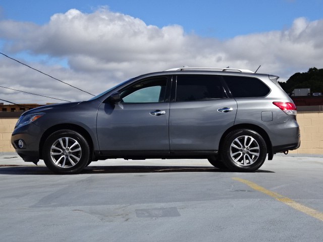 2015 Nissan Pathfinder SV 4WD, available for sale in Newton, Massachusetts | Cars of Boston. Newton, Massachusetts 2015 Nissan Pathfinder SV 4WD, available for sale in Newton, Massachusetts | Cars of Boston. Newton, Massachusetts