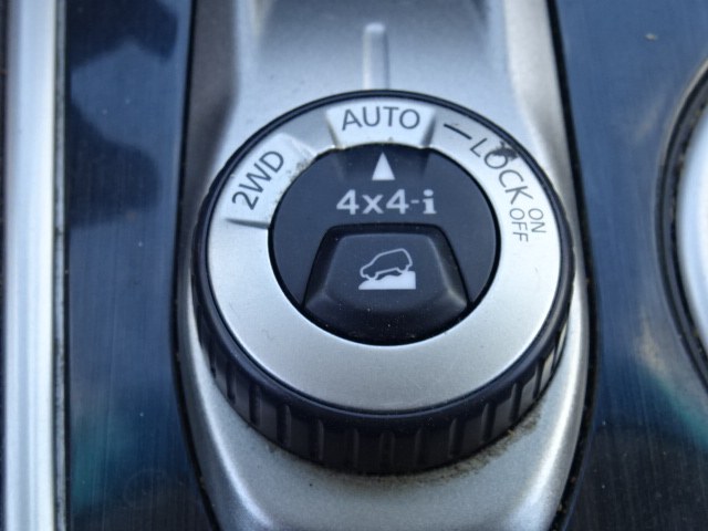 2015 Nissan Pathfinder SV 4WD, available for sale in Newton, Massachusetts | Cars of Boston. Newton, Massachusetts 2015 Nissan Pathfinder SV 4WD, available for sale in Newton, Massachusetts | Cars of Boston. Newton, Massachusetts