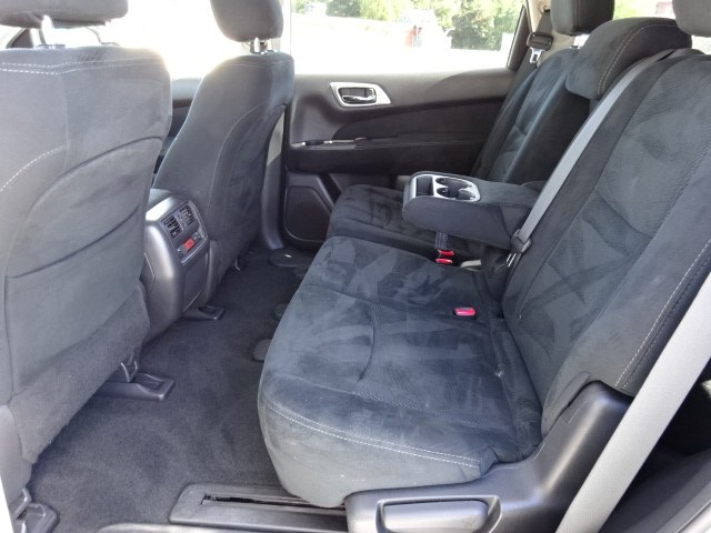 2015 Nissan Pathfinder SV 4WD, available for sale in Newton, Massachusetts | Cars of Boston. Newton, Massachusetts 2015 Nissan Pathfinder SV 4WD, available for sale in Newton, Massachusetts | Cars of Boston. Newton, Massachusetts