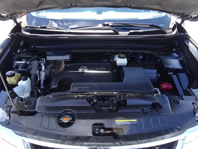 2015 Nissan Pathfinder SV 4WD, available for sale in Newton, Massachusetts | Cars of Boston. Newton, Massachusetts 2015 Nissan Pathfinder SV 4WD, available for sale in Newton, Massachusetts | Cars of Boston. Newton, Massachusetts