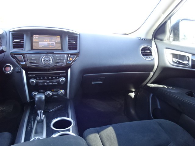 2015 Nissan Pathfinder SV 4WD, available for sale in Newton, Massachusetts | Cars of Boston. Newton, Massachusetts 2015 Nissan Pathfinder SV 4WD, available for sale in Newton, Massachusetts | Cars of Boston. Newton, Massachusetts
