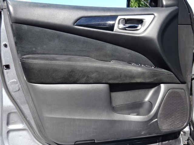 2015 Nissan Pathfinder SV 4WD, available for sale in Newton, Massachusetts | Cars of Boston. Newton, Massachusetts 2015 Nissan Pathfinder SV 4WD, available for sale in Newton, Massachusetts | Cars of Boston. Newton, Massachusetts