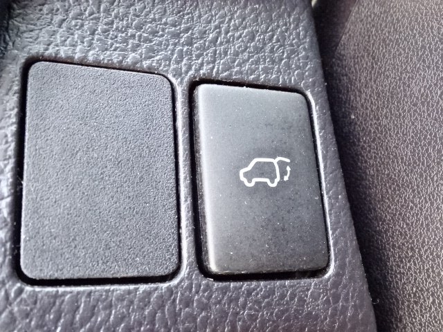 2018 Toyota RAV4 XLE AWD, available for sale in Newton, Massachusetts | Cars of Boston. Newton, Massachusetts 2018 Toyota RAV4 XLE AWD, available for sale in Newton, Massachusetts | Cars of Boston. Newton, Massachusetts