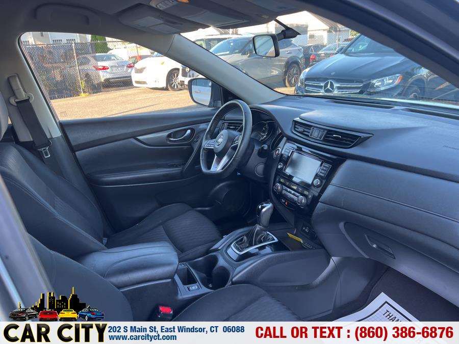 2018 Nissan Rogue AWD SV, available for sale in East Windsor, Connecticut | Car City LLC. East Windsor, Connecticut 2018 Nissan Rogue AWD SV, available for sale in East Windsor, Connecticut | Car City LLC. East Windsor, Connecticut