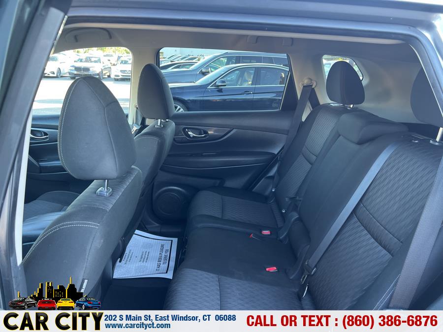 2018 Nissan Rogue AWD SV, available for sale in East Windsor, Connecticut | Car City LLC. East Windsor, Connecticut 2018 Nissan Rogue AWD SV, available for sale in East Windsor, Connecticut | Car City LLC. East Windsor, Connecticut