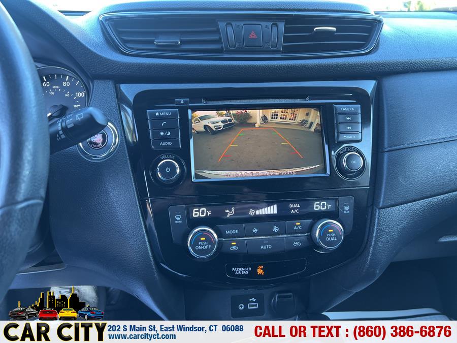 2018 Nissan Rogue AWD SV, available for sale in East Windsor, Connecticut | Car City LLC. East Windsor, Connecticut 2018 Nissan Rogue AWD SV, available for sale in East Windsor, Connecticut | Car City LLC. East Windsor, Connecticut