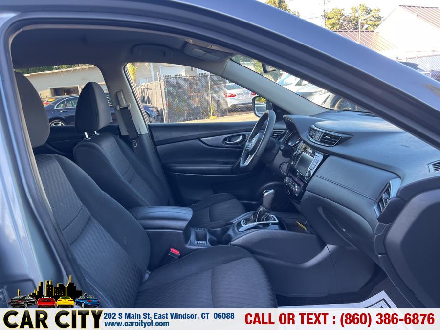 2018 Nissan Rogue AWD SV, available for sale in East Windsor, Connecticut | Car City LLC. East Windsor, Connecticut 2018 Nissan Rogue AWD SV, available for sale in East Windsor, Connecticut | Car City LLC. East Windsor, Connecticut