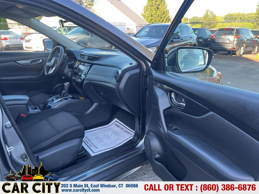 2018 Nissan Rogue AWD SV, available for sale in East Windsor, Connecticut | Car City LLC. East Windsor, Connecticut 2018 Nissan Rogue AWD SV, available for sale in East Windsor, Connecticut | Car City LLC. East Windsor, Connecticut