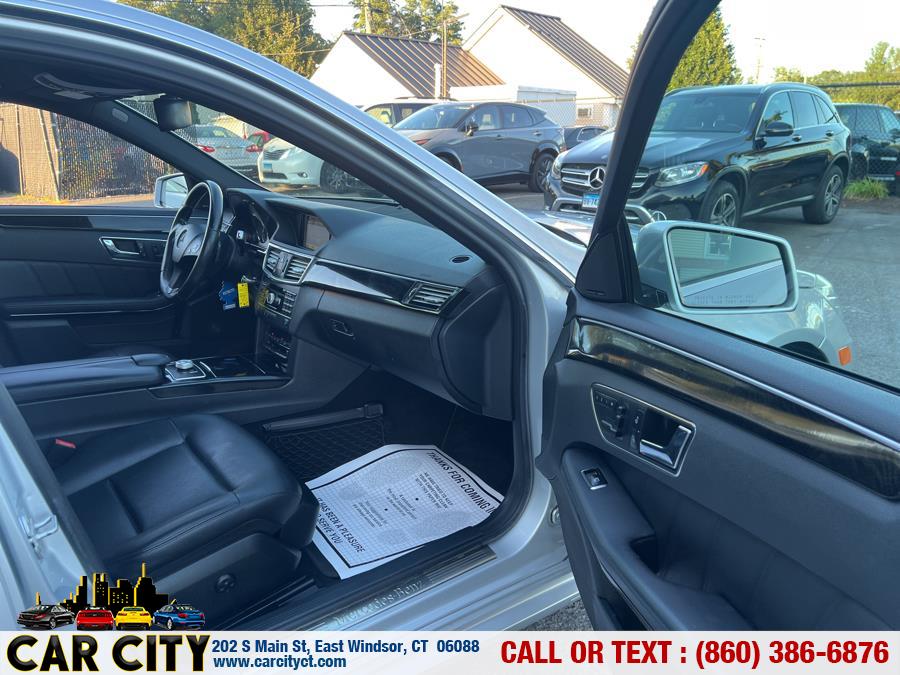2011 Mercedes-Benz E-Class 4dr Sdn E 350 Luxury 4MATIC, available for sale in East Windsor, Connecticut | Car City LLC. East Windsor, Connecticut 2011 Mercedes-Benz E-Class 4dr Sdn E 350 Luxury 4MATIC, available for sale in East Windsor, Connecticut | Car City LLC. East Windsor, Connecticut