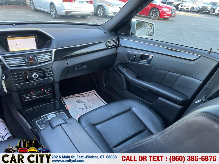 2011 Mercedes-Benz E-Class 4dr Sdn E 350 Luxury 4MATIC, available for sale in East Windsor, Connecticut | Car City LLC. East Windsor, Connecticut 2011 Mercedes-Benz E-Class 4dr Sdn E 350 Luxury 4MATIC, available for sale in East Windsor, Connecticut | Car City LLC. East Windsor, Connecticut