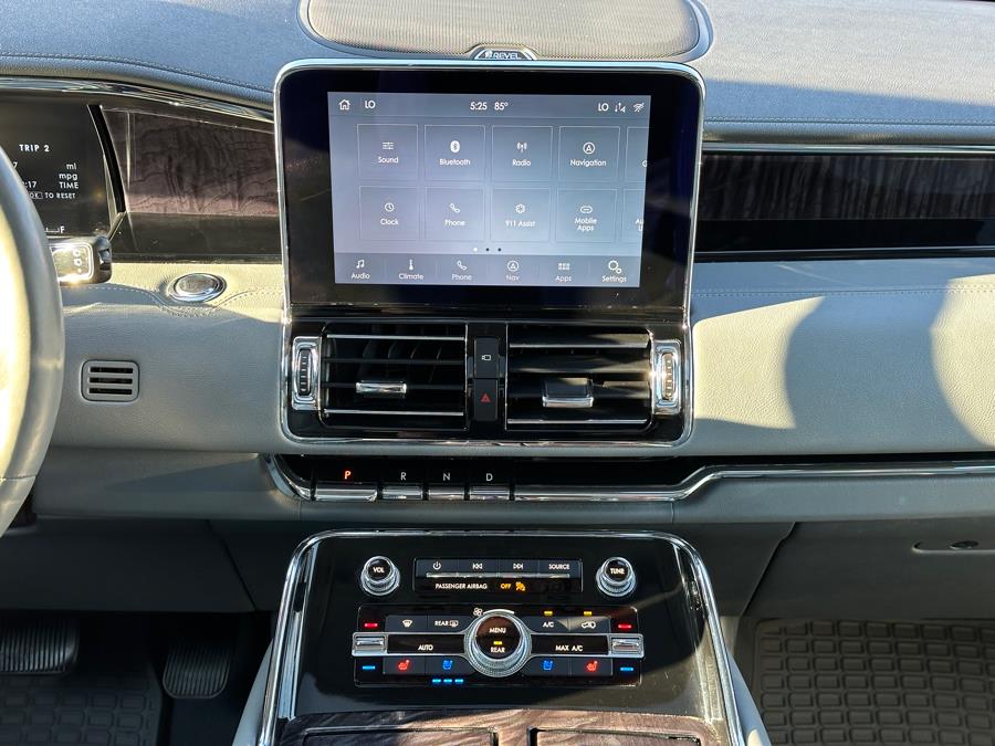 2020 Lincoln Navigator Reserve 4x4, available for sale in Irvington , New Jersey | Auto Haus of Irvington Corp. Irvington , New Jersey 2020 Lincoln Navigator Reserve 4x4, available for sale in Irvington , New Jersey | Auto Haus of Irvington Corp. Irvington , New Jersey