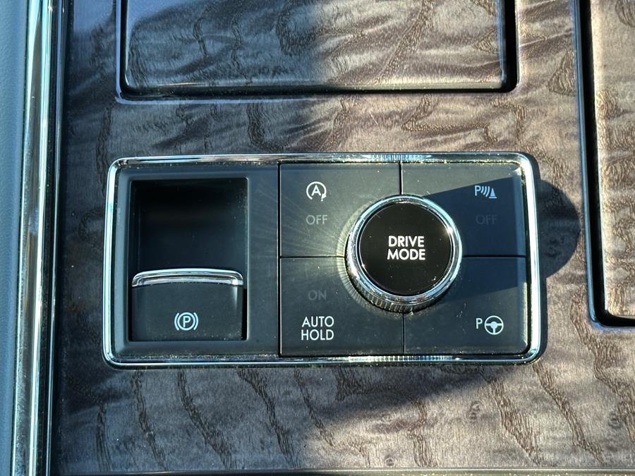 2020 Lincoln Navigator Reserve 4x4, available for sale in Irvington , New Jersey | Auto Haus of Irvington Corp. Irvington , New Jersey 2020 Lincoln Navigator Reserve 4x4, available for sale in Irvington , New Jersey | Auto Haus of Irvington Corp. Irvington , New Jersey