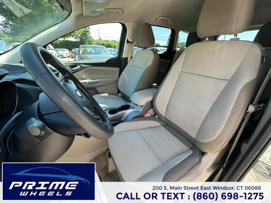 2014 Ford Escape FWD 4dr SE, available for sale in East Windsor, Connecticut | Prime Wheels. East Windsor, Connecticut 2014 Ford Escape FWD 4dr SE, available for sale in East Windsor, Connecticut | Prime Wheels. East Windsor, Connecticut