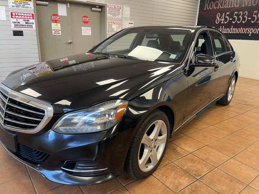 2014 Mercedes Benz E 4MATIC photo 4