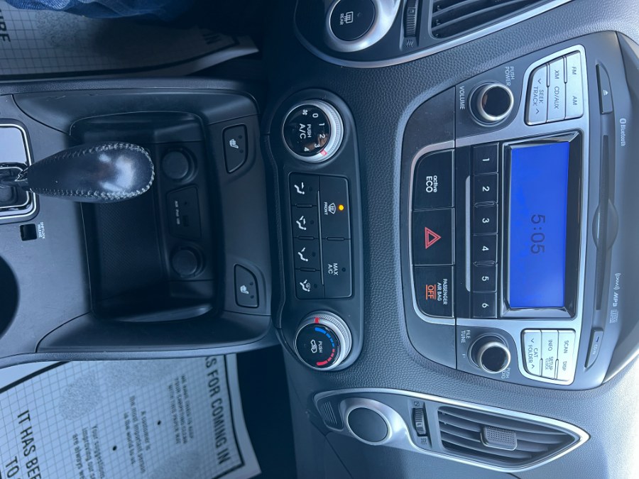 2013 Hyundai Tucson FWD 4dr Auto GLS PZEV, available for sale in Bethlehem, Pennsylvania | Best Auto Deals LLC. Bethlehem, Pennsylvania 2013 Hyundai Tucson FWD 4dr Auto GLS PZEV, available for sale in Bethlehem, Pennsylvania | Best Auto Deals LLC. Bethlehem, Pennsylvania