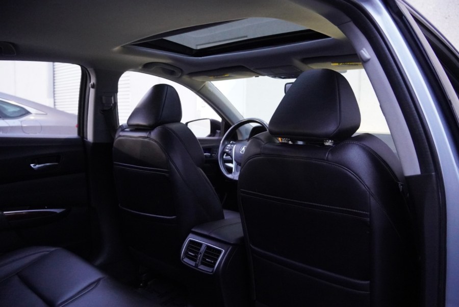 2015 Acura TLX (SUNROOF ( LEATHER ) BACK UP CAM/ BLUETOOTH, available for sale in Riverside, California | Big Timin Motors LLC. Riverside, California 2015 Acura TLX (SUNROOF ( LEATHER ) BACK UP CAM/ BLUETOOTH, available for sale in Riverside, California | Big Timin Motors LLC. Riverside, California