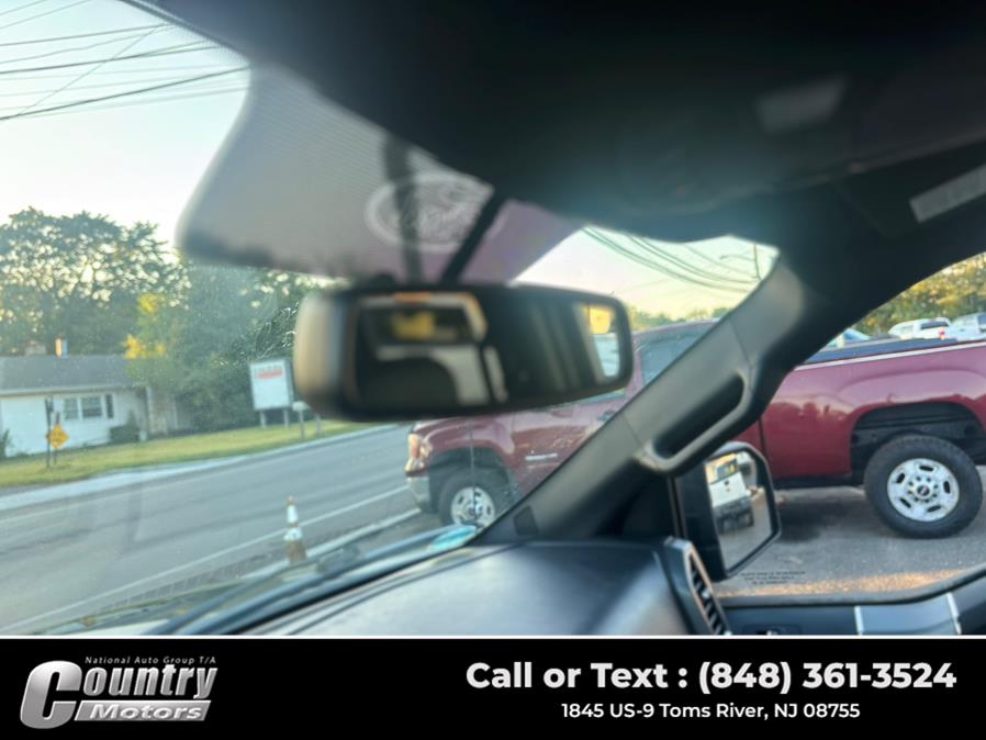 2015 Ford F-150 4WD SuperCrew 145" XLT, available for sale in Toms River, New Jersey | Country Motors. Toms River, New Jersey 2015 Ford F-150 4WD SuperCrew 145" XLT, available for sale in Toms River, New Jersey | Country Motors. Toms River, New Jersey