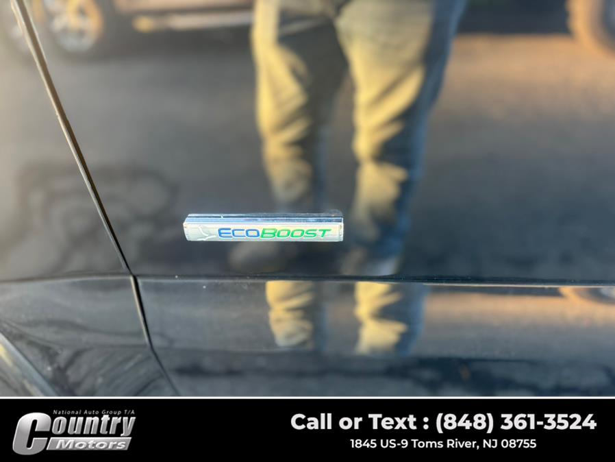 2015 Ford F-150 4WD SuperCrew 145" XLT, available for sale in Toms River, New Jersey | Country Motors. Toms River, New Jersey 2015 Ford F-150 4WD SuperCrew 145" XLT, available for sale in Toms River, New Jersey | Country Motors. Toms River, New Jersey