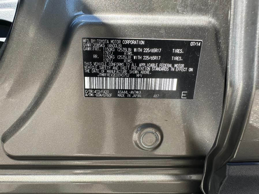 2014 Toyota RAV4 AWD 4dr XLE (Natl), available for sale in New Milford, Connecticut | New Milford Auto Sales. New Milford, Connecticut 2014 Toyota RAV4 AWD 4dr XLE (Natl), available for sale in New Milford, Connecticut | New Milford Auto Sales. New Milford, Connecticut