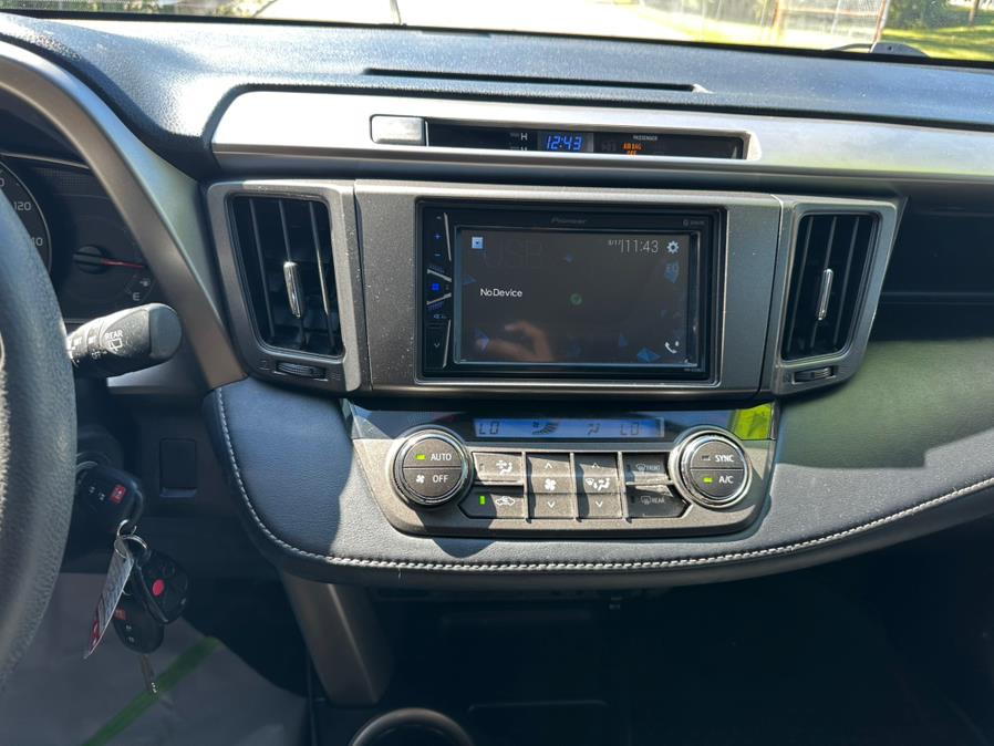 2014 Toyota RAV4 AWD 4dr XLE (Natl), available for sale in New Milford, Connecticut | New Milford Auto Sales. New Milford, Connecticut 2014 Toyota RAV4 AWD 4dr XLE (Natl), available for sale in New Milford, Connecticut | New Milford Auto Sales. New Milford, Connecticut