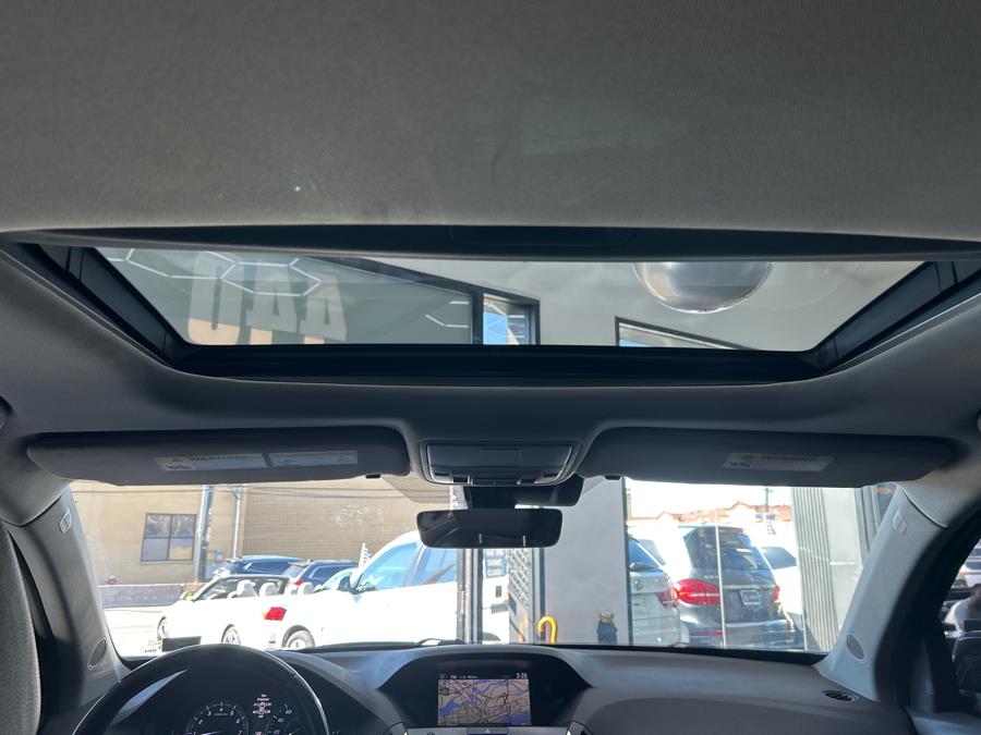 2017 Acura MDX SH-AWD w/Technology Pkg, available for sale in Jersey City, New Jersey | Luxe Auto Galleria. Jersey City, New Jersey 2017 Acura MDX SH-AWD w/Technology Pkg, available for sale in Jersey City, New Jersey | Luxe Auto Galleria. Jersey City, New Jersey