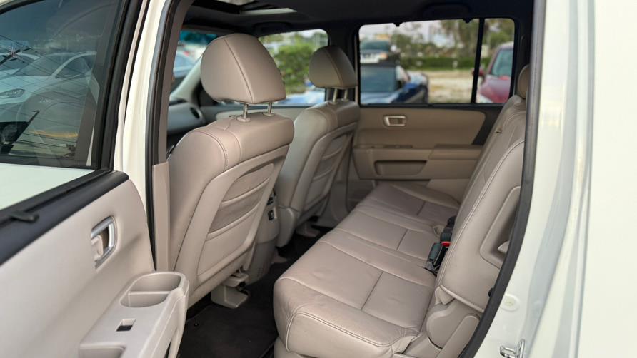 2010 Honda Pilot 2WD 4dr Touring w/Navi, available for sale in Orlando, Florida | Mickeys Driver Mart. Orlando, Florida 2010 Honda Pilot 2WD 4dr Touring w/Navi, available for sale in Orlando, Florida | Mickeys Driver Mart. Orlando, Florida