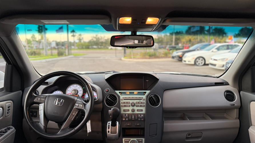 2010 Honda Pilot 2WD 4dr Touring w/Navi, available for sale in Orlando, Florida | Mickeys Driver Mart. Orlando, Florida 2010 Honda Pilot 2WD 4dr Touring w/Navi, available for sale in Orlando, Florida | Mickeys Driver Mart. Orlando, Florida