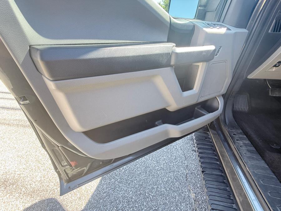 2017 Ford F-150 XL 4WD SuperCab 6.5'' Box, available for sale in Huntington Station, New York | Huntington Auto Mall. Huntington Station, New York 2017 Ford F-150 XL 4WD SuperCab 6.5'' Box, available for sale in Huntington Station, New York | Huntington Auto Mall. Huntington Station, New York