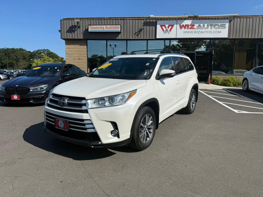 2018 Toyota Highlander SE, available for sale in Stratford, Connecticut | Wiz Leasing Inc. Stratford, Connecticut 2018 Toyota Highlander SE, available for sale in Stratford, Connecticut | Wiz Leasing Inc. Stratford, Connecticut