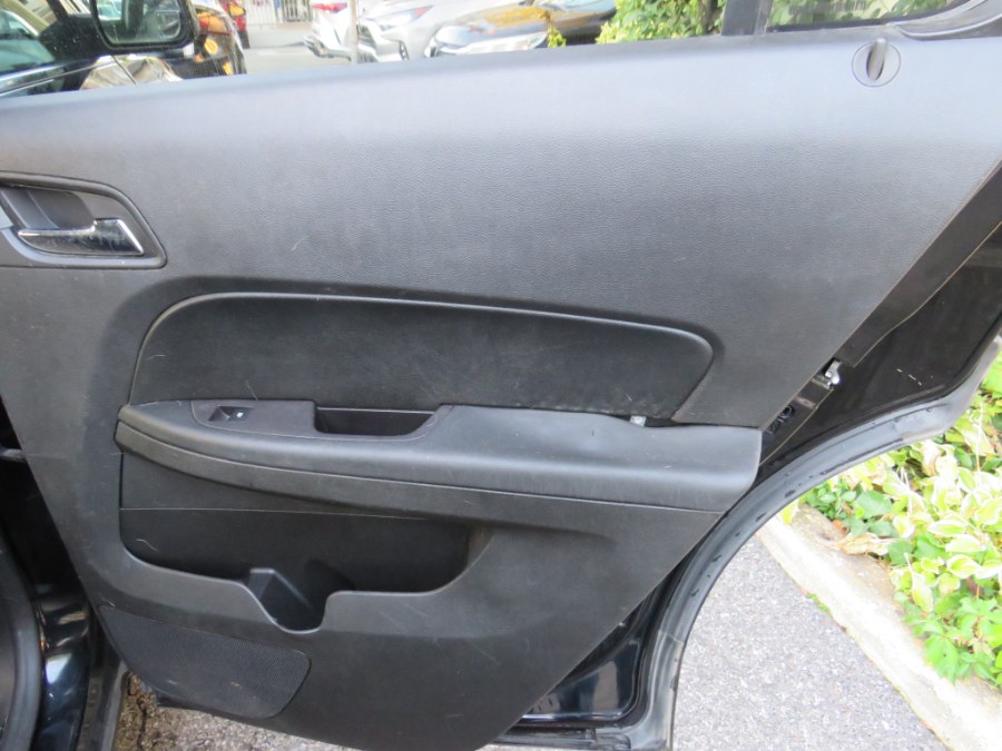 2017 Chevrolet Equinox AWD 4dr LT w/2LT, available for sale in Middle Village, New York | Road Masters II INC. Middle Village, New York 2017 Chevrolet Equinox AWD 4dr LT w/2LT, available for sale in Middle Village, New York | Road Masters II INC. Middle Village, New York