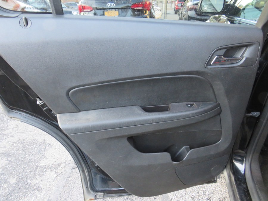 2017 Chevrolet Equinox AWD 4dr LT w/2LT, available for sale in Middle Village, New York | Road Masters II INC. Middle Village, New York 2017 Chevrolet Equinox AWD 4dr LT w/2LT, available for sale in Middle Village, New York | Road Masters II INC. Middle Village, New York