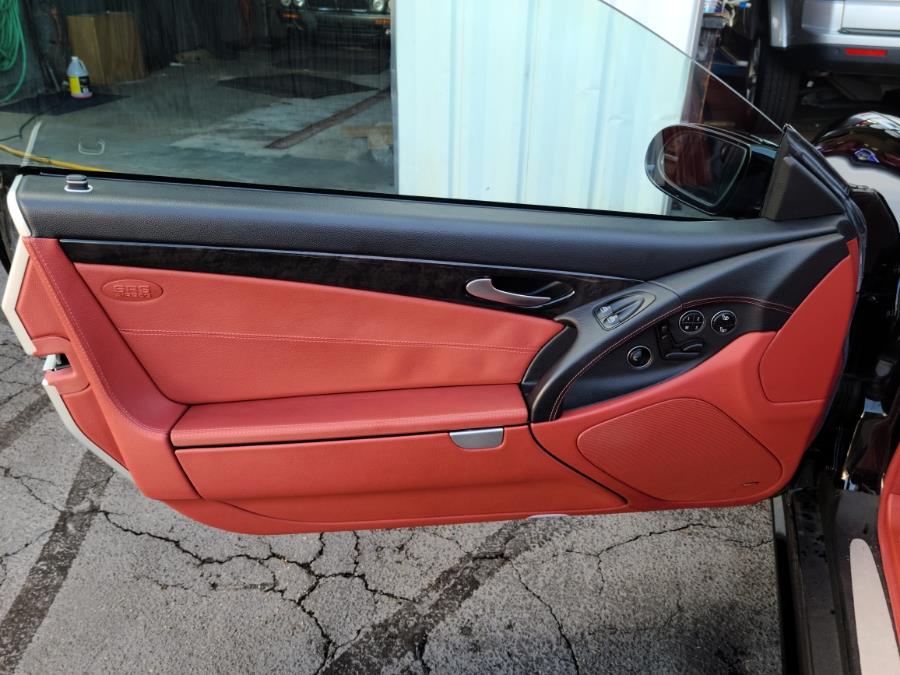 2004 Mercedes-Benz SL-Class 2dr Roadster 5.5L AMG, available for sale in Milford, Connecticut | Chip's Auto Sales Inc. Milford, Connecticut 2004 Mercedes-Benz SL-Class 2dr Roadster 5.5L AMG, available for sale in Milford, Connecticut | Chip's Auto Sales Inc. Milford, Connecticut
