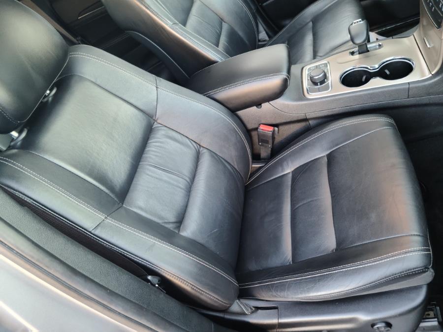 2014 Jeep Grand Cherokee 4WD 4dr Limited, available for sale in Milford, Connecticut | Chip's Auto Sales Inc. Milford, Connecticut 2014 Jeep Grand Cherokee 4WD 4dr Limited, available for sale in Milford, Connecticut | Chip's Auto Sales Inc. Milford, Connecticut