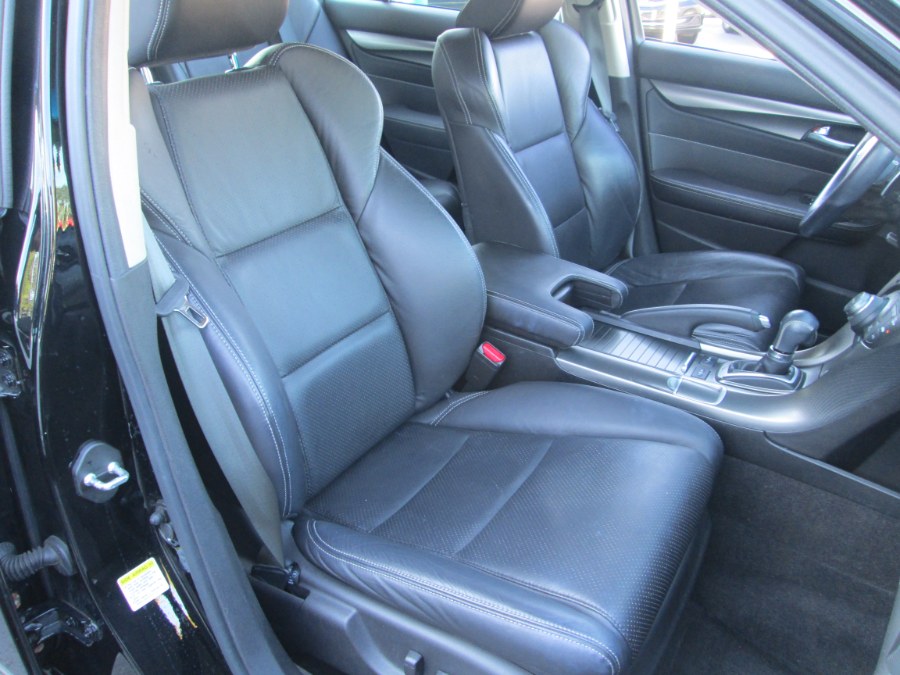 2014 Acura TL 4dr Sdn Auto SH-AWD Tech, available for sale in Levittown, Pennsylvania | Levittown Auto. Levittown, Pennsylvania 2014 Acura TL 4dr Sdn Auto SH-AWD Tech, available for sale in Levittown, Pennsylvania | Levittown Auto. Levittown, Pennsylvania