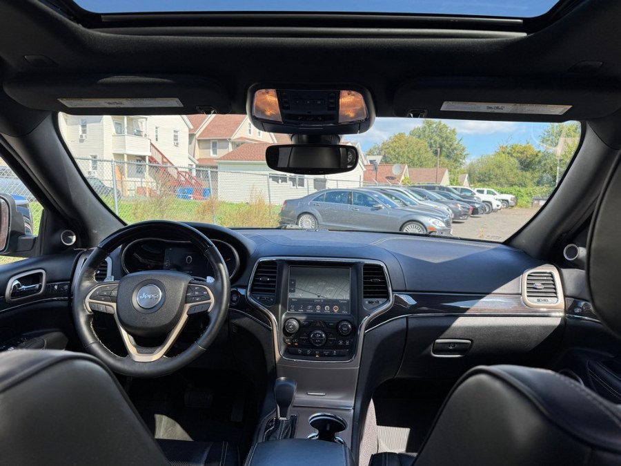 2017 Jeep Grand Cherokee Overland 4x4, available for sale in West Springfield, Massachusetts | Union Street Auto Sales. West Springfield, Massachusetts 2017 Jeep Grand Cherokee Overland 4x4, available for sale in West Springfield, Massachusetts | Union Street Auto Sales. West Springfield, Massachusetts