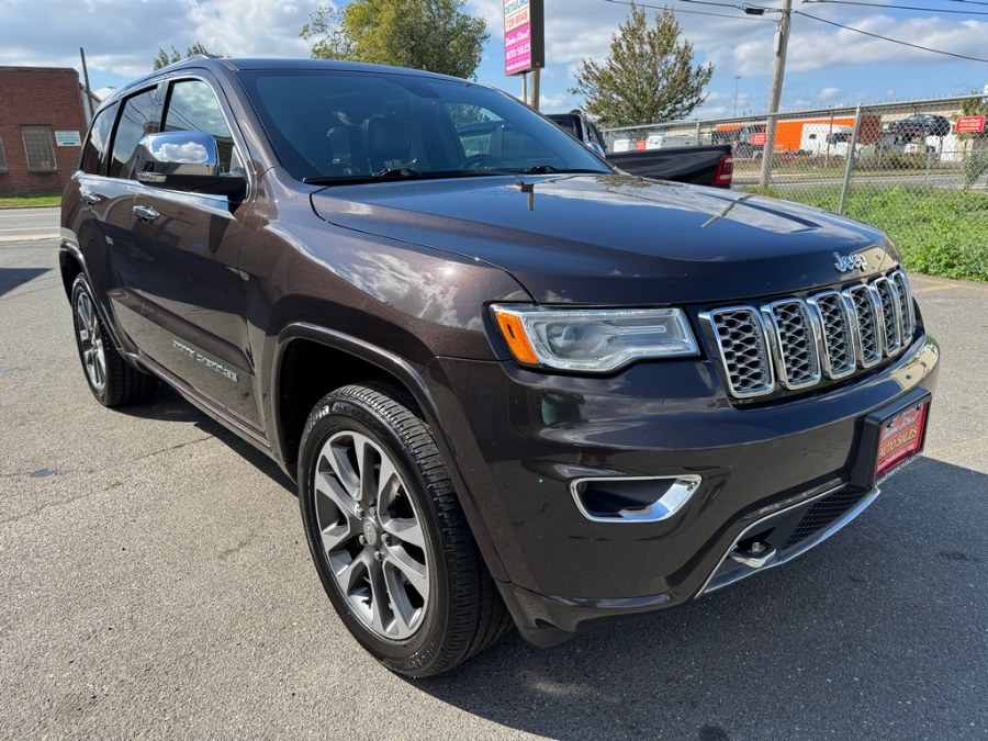 2017 Jeep Grand Cherokee Overland 4x4, available for sale in West Springfield, Massachusetts | Union Street Auto Sales. West Springfield, Massachusetts 2017 Jeep Grand Cherokee Overland 4x4, available for sale in West Springfield, Massachusetts | Union Street Auto Sales. West Springfield, Massachusetts