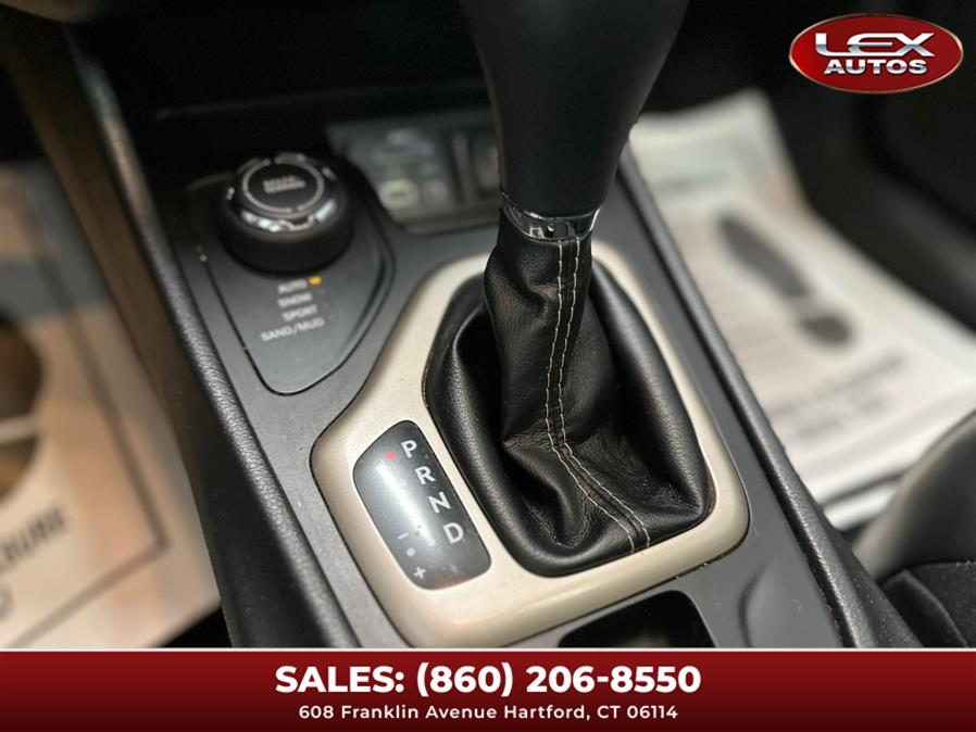 2018 Jeep Cherokee Limited 4x4, available for sale in Hartford, Connecticut | Lex Autos LLC. Hartford, Connecticut 2018 Jeep Cherokee Limited 4x4, available for sale in Hartford, Connecticut | Lex Autos LLC. Hartford, Connecticut